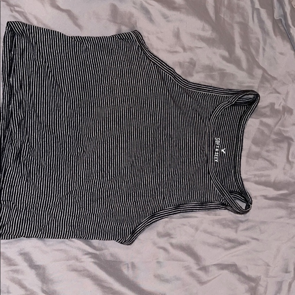 Black&White Stripped American Eagle Crop Top